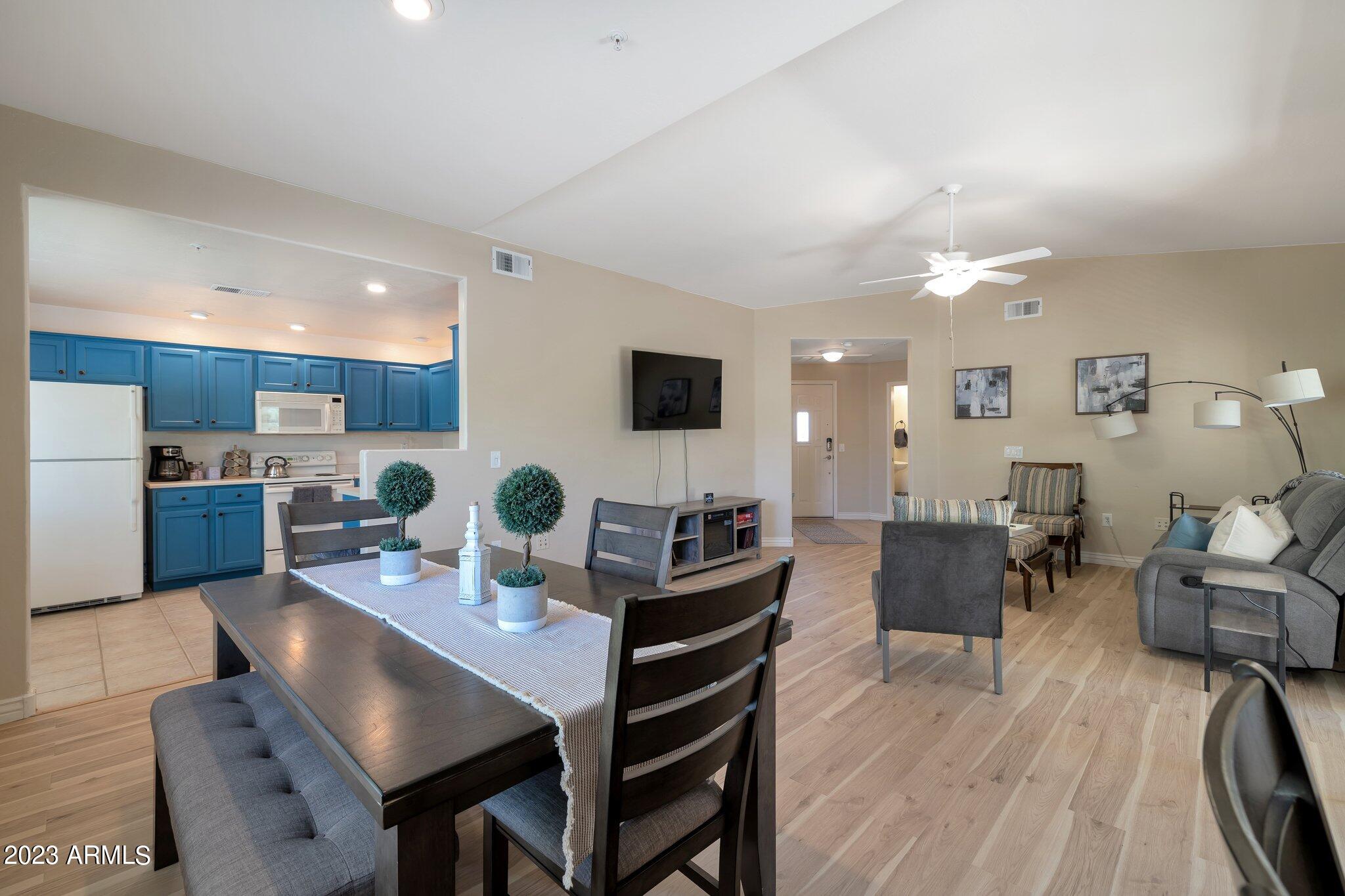 16801 N 94TH Street # 2065