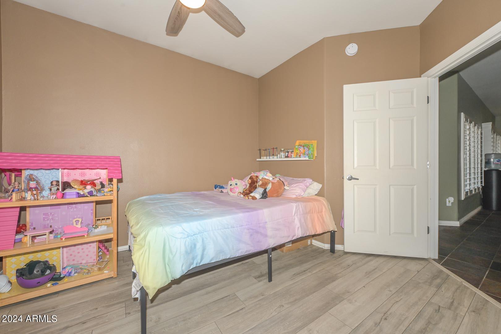 600 W GROVE Parkway # 1137