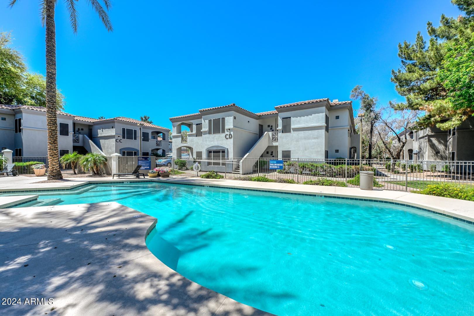 600 W GROVE Parkway # 1137