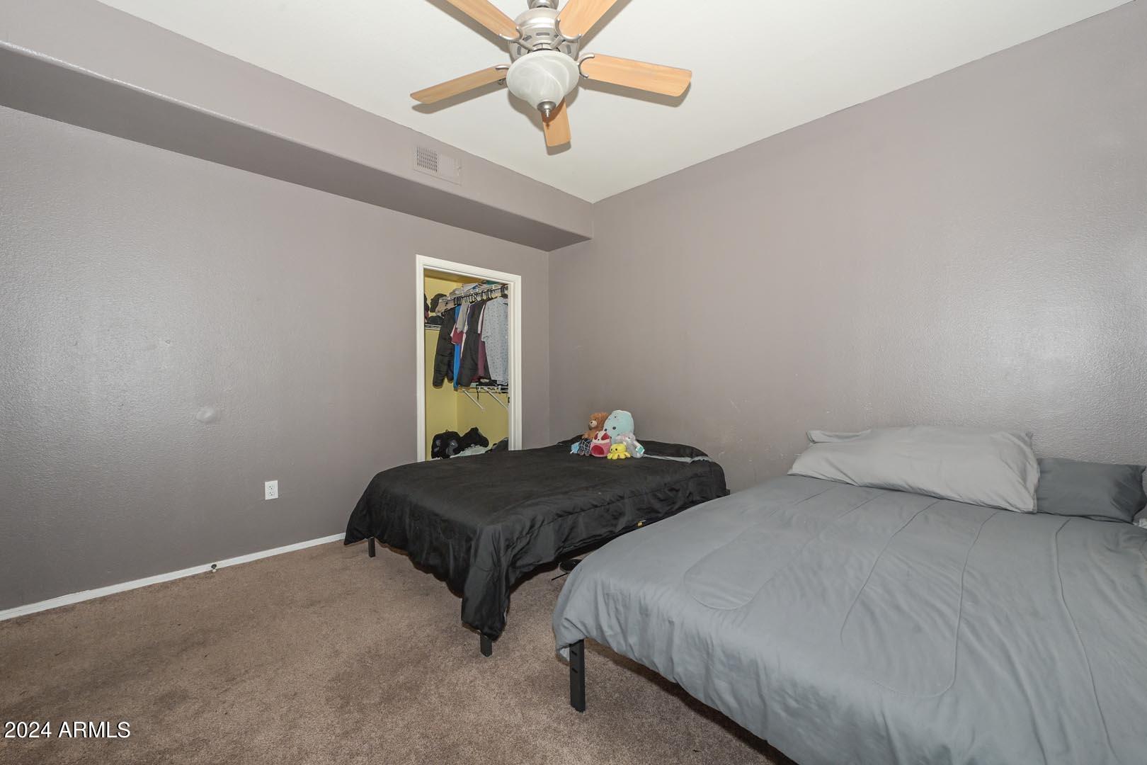 600 W GROVE Parkway # 1137