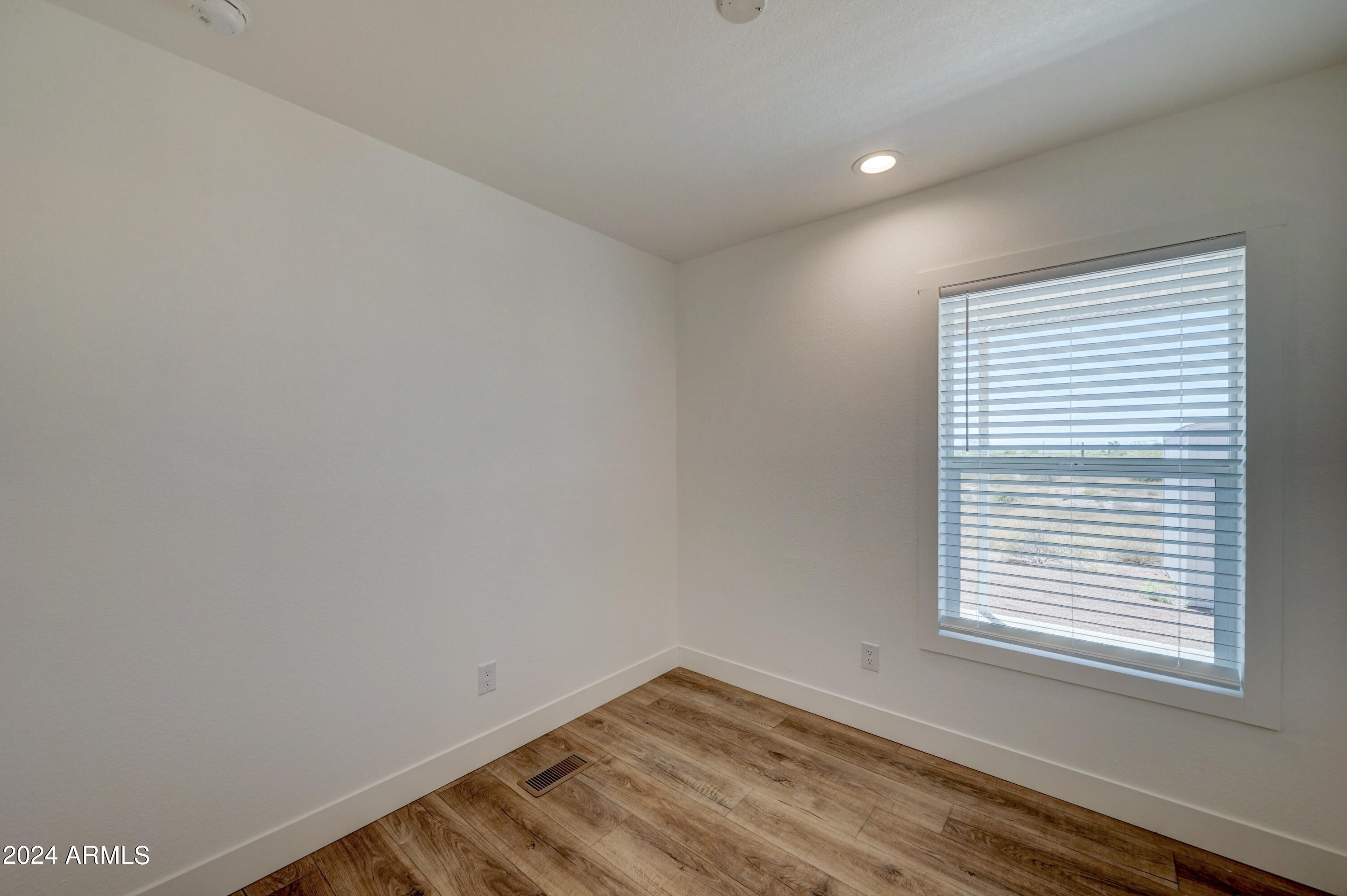 258 S ROYAL PALM Road