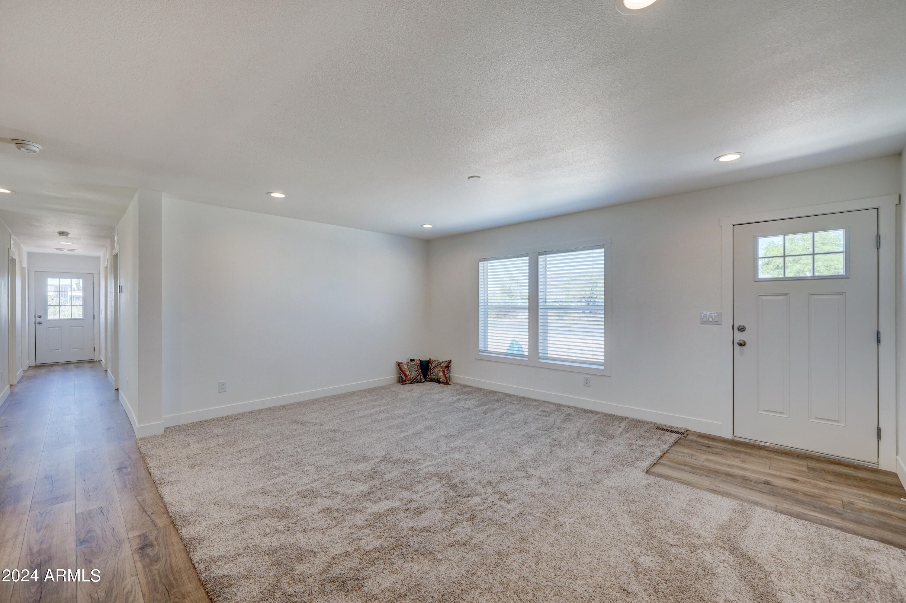 258 S ROYAL PALM Road