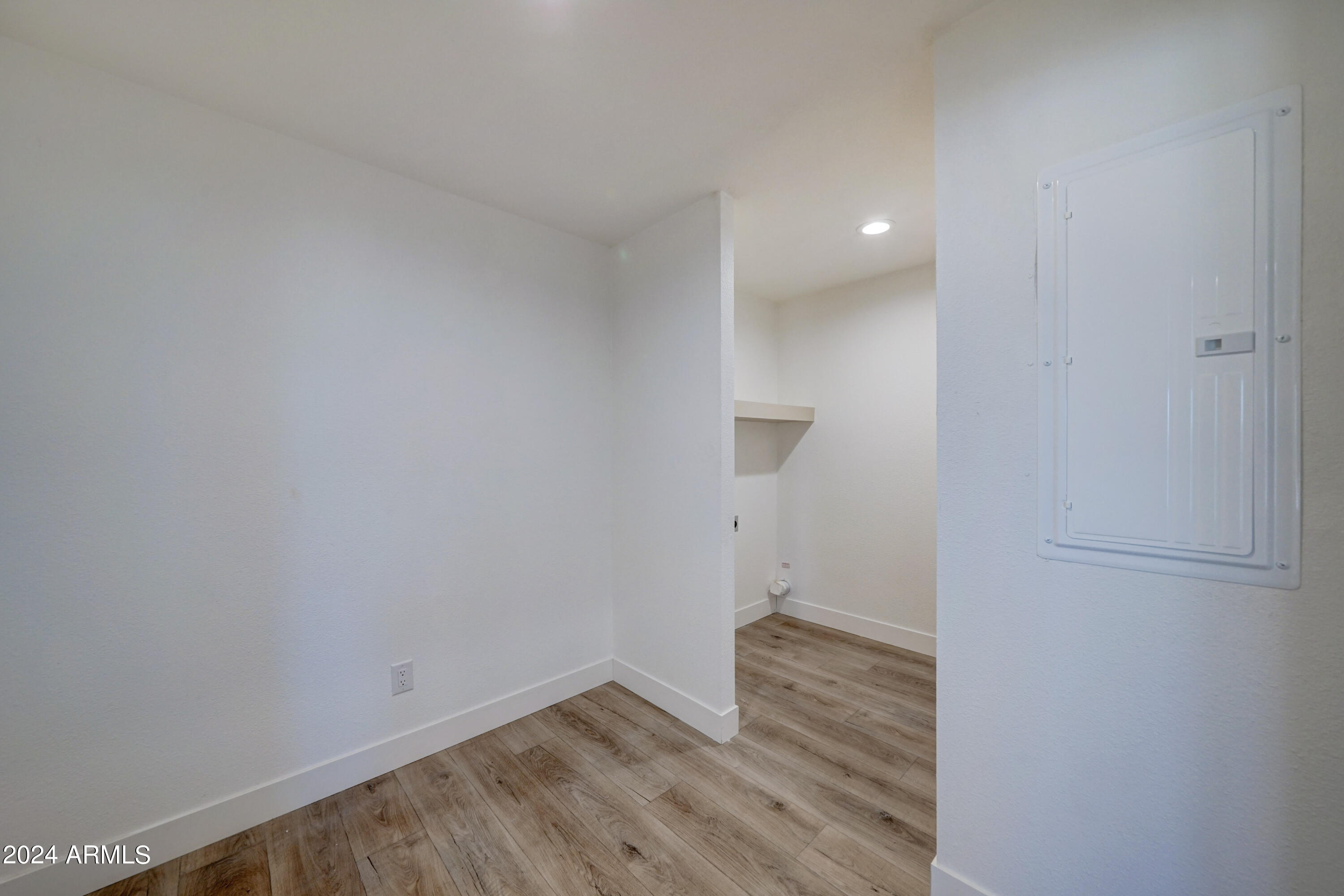 258 S ROYAL PALM Road