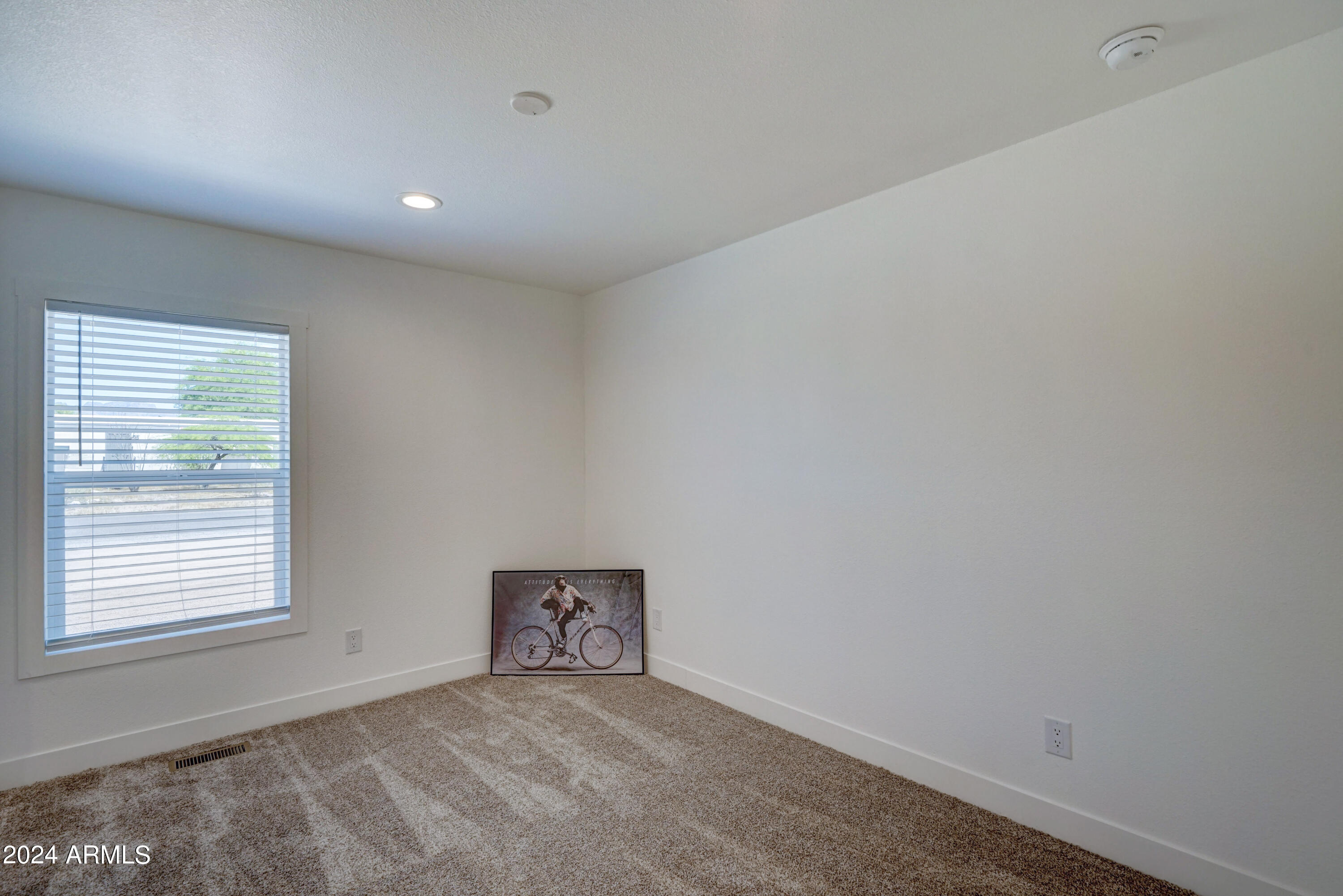 258 S ROYAL PALM Road