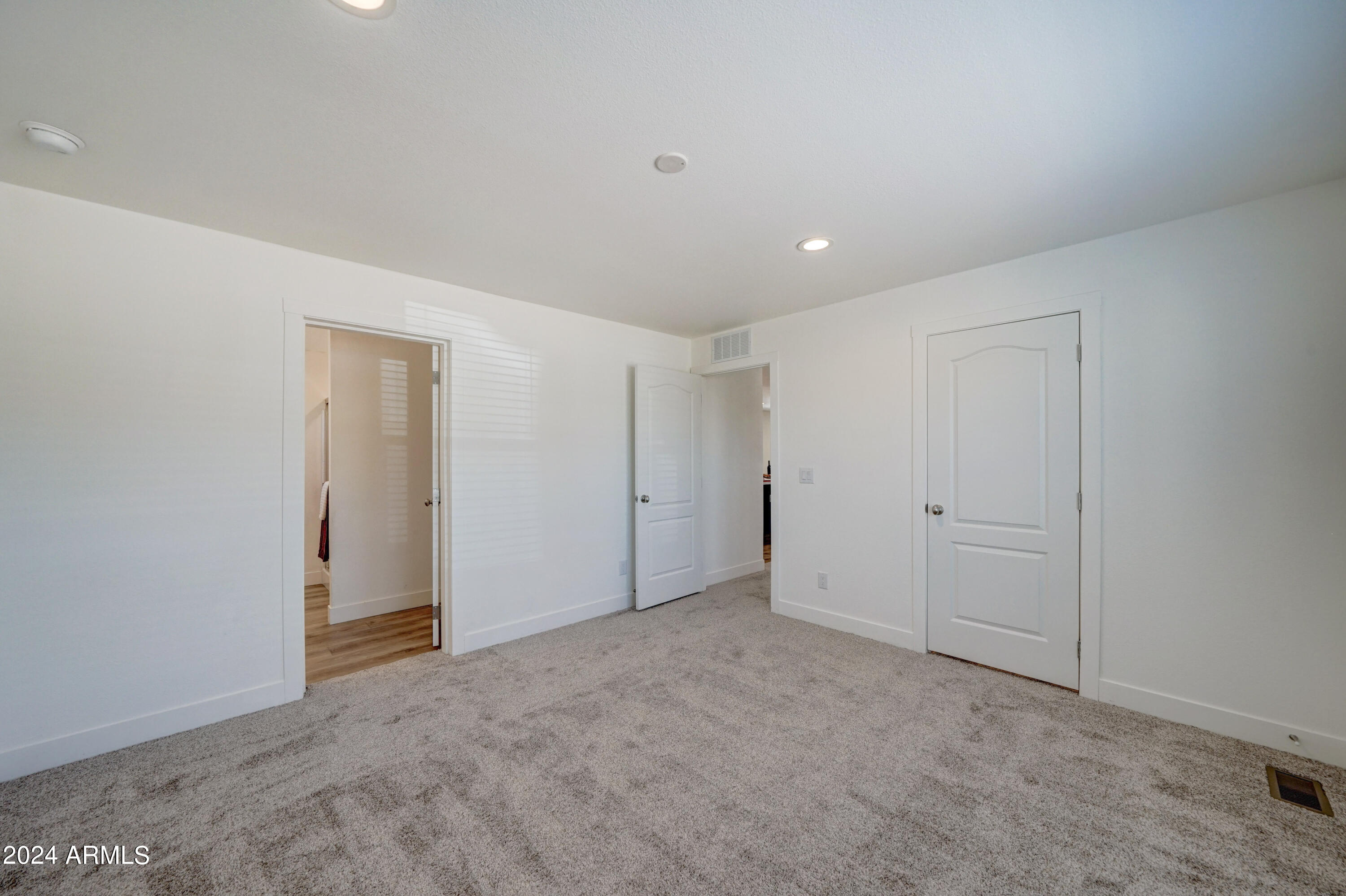 258 S ROYAL PALM Road