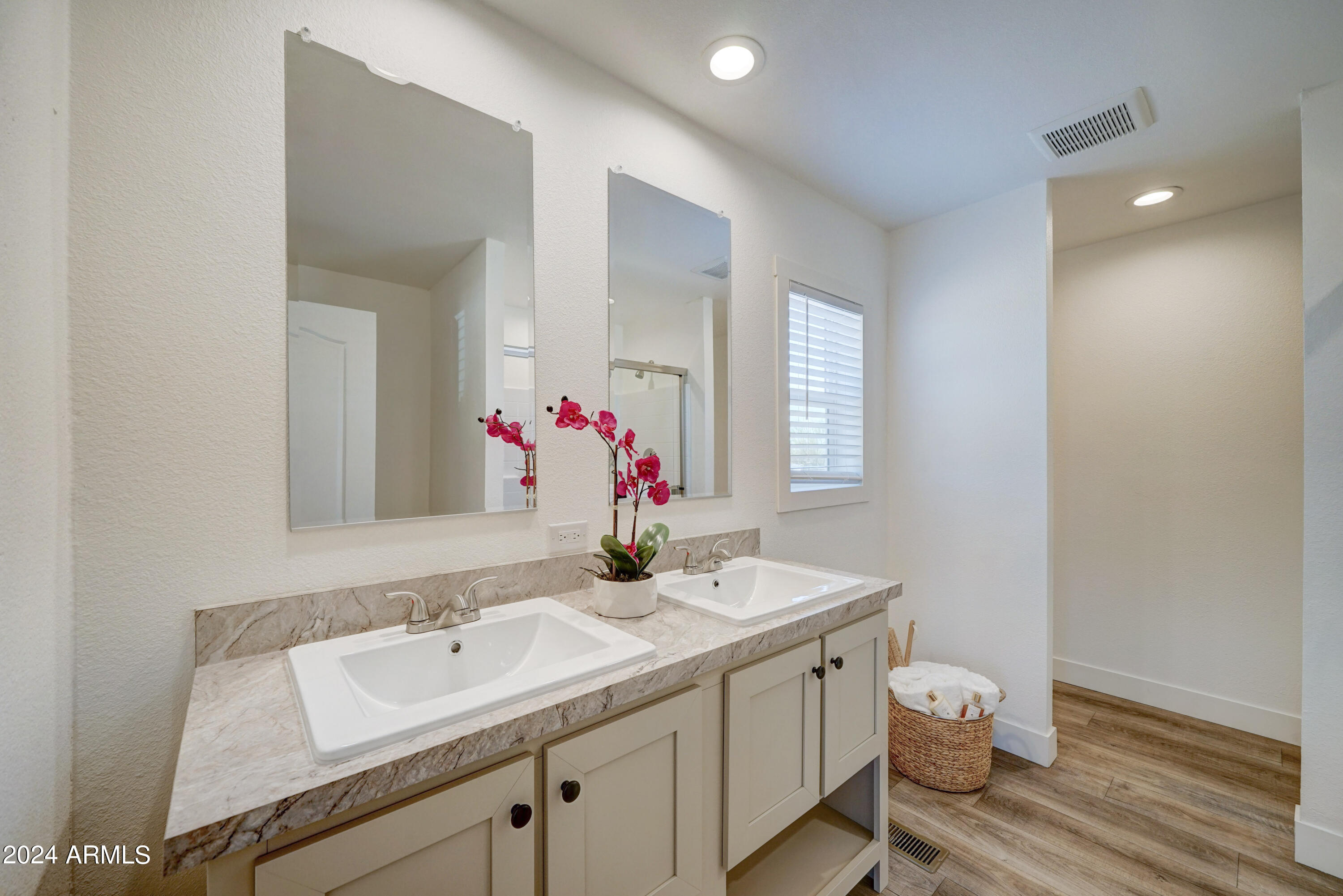 258 S ROYAL PALM Road