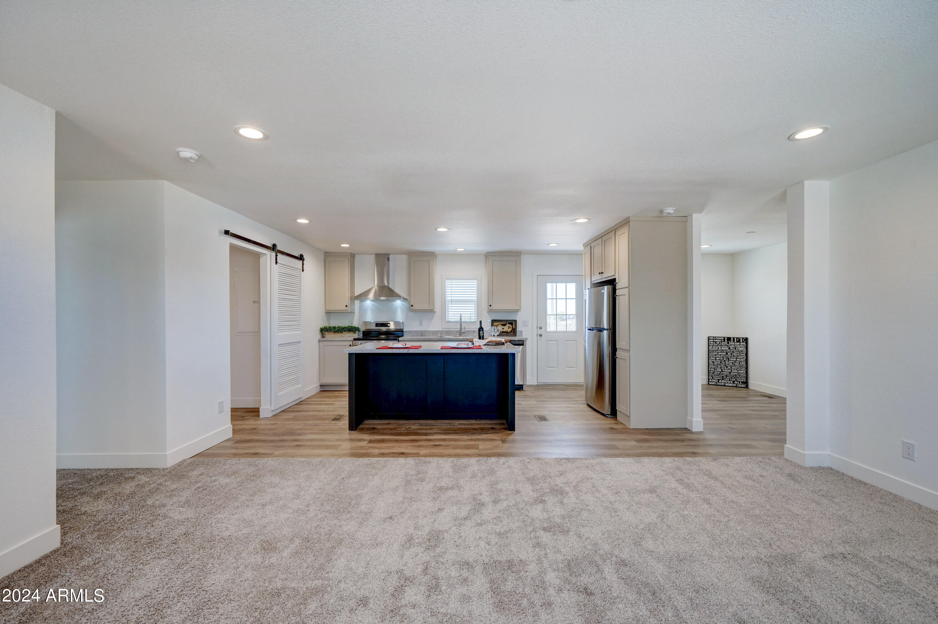 258 S ROYAL PALM Road