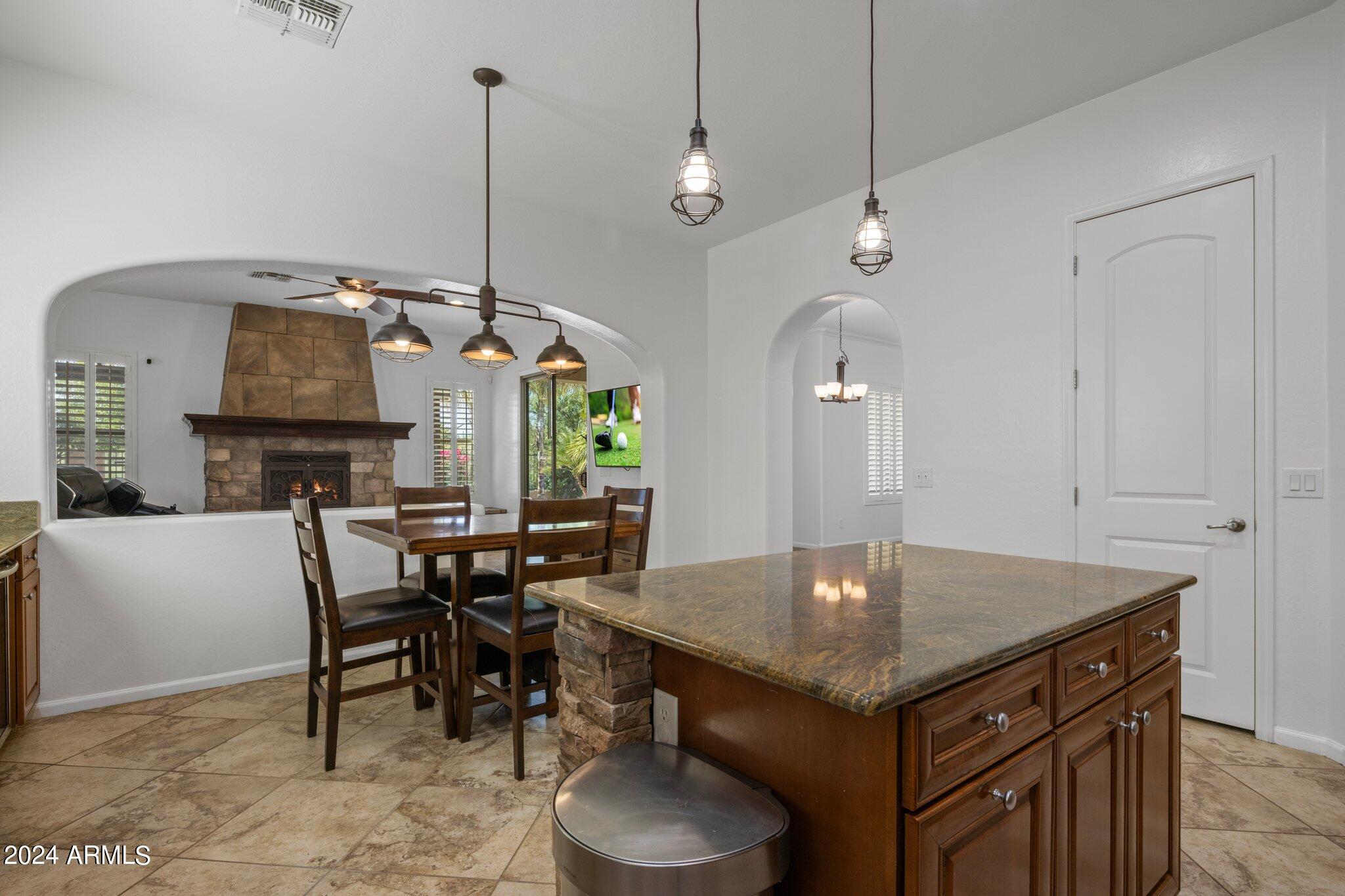 2416 E CHARLENE Place