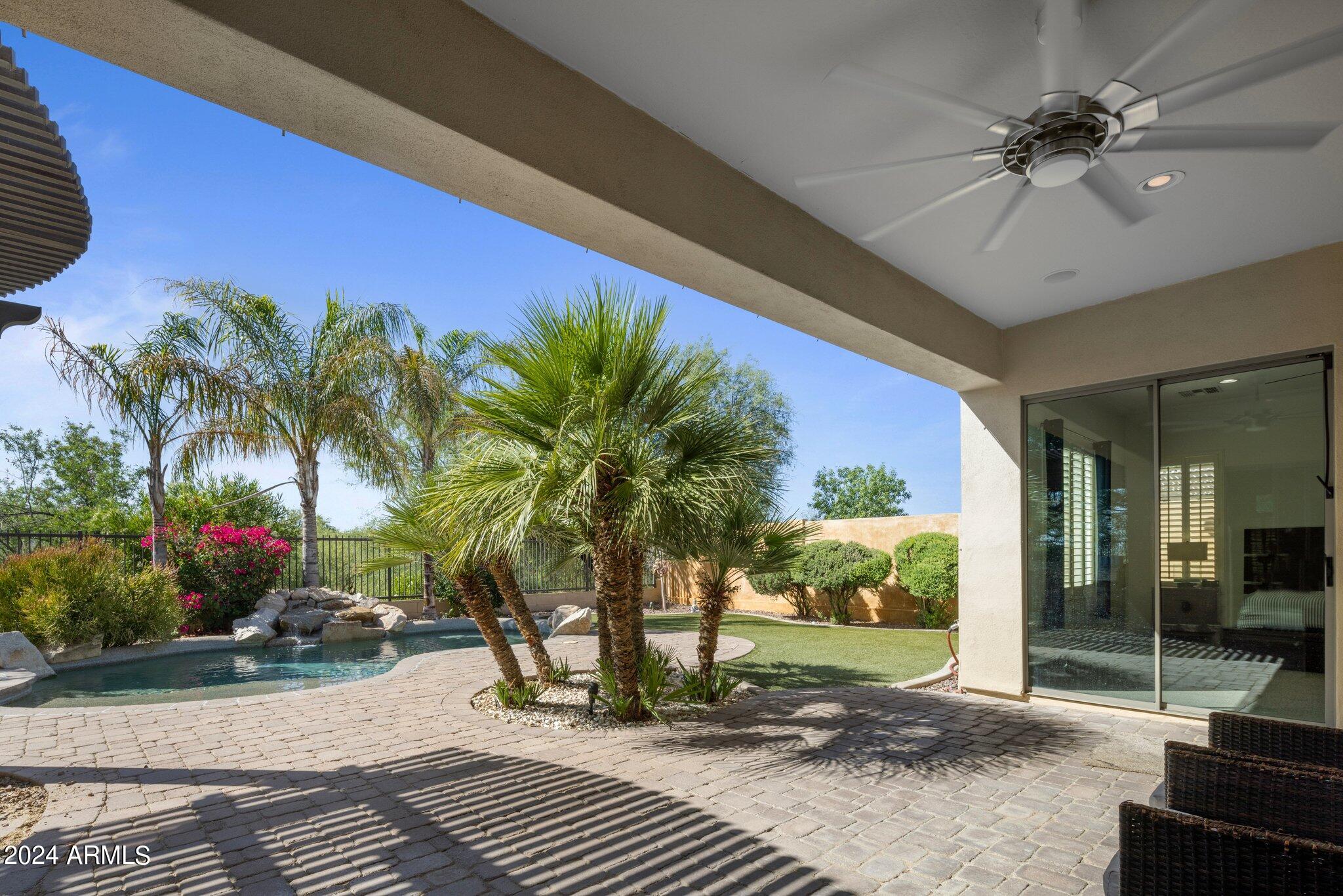 2416 E CHARLENE Place
