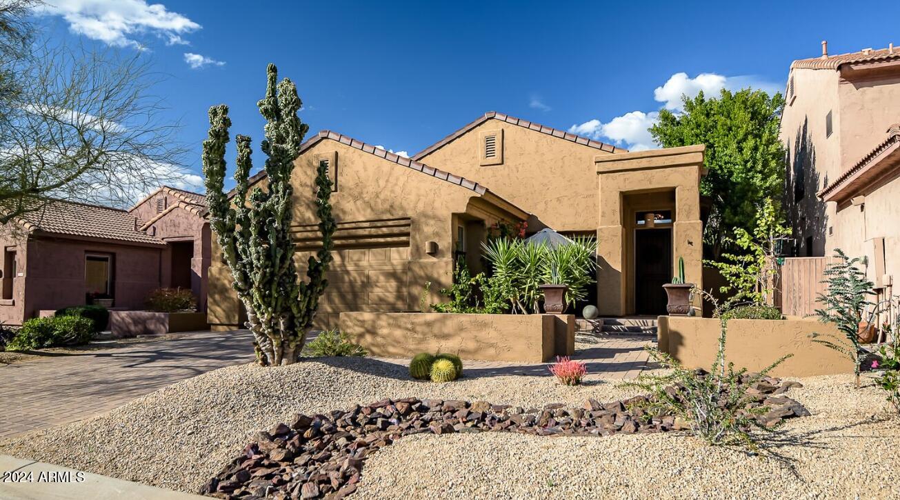 7622 E VIA DEL SOL Drive