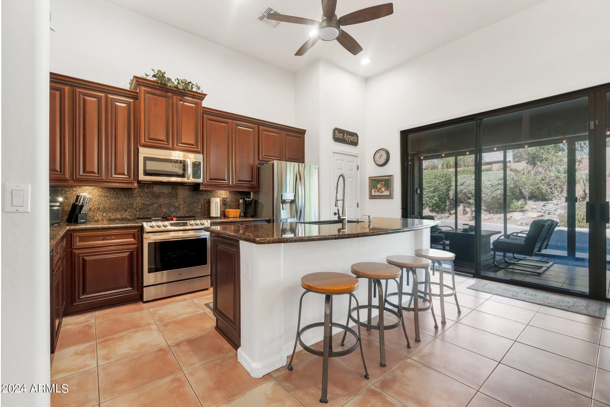 7622 E VIA DEL SOL Drive