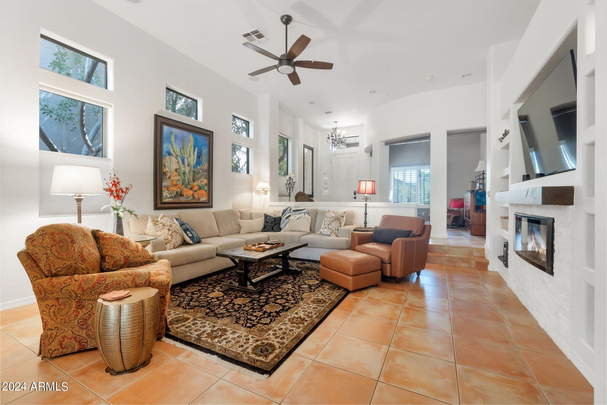 7622 E VIA DEL SOL Drive