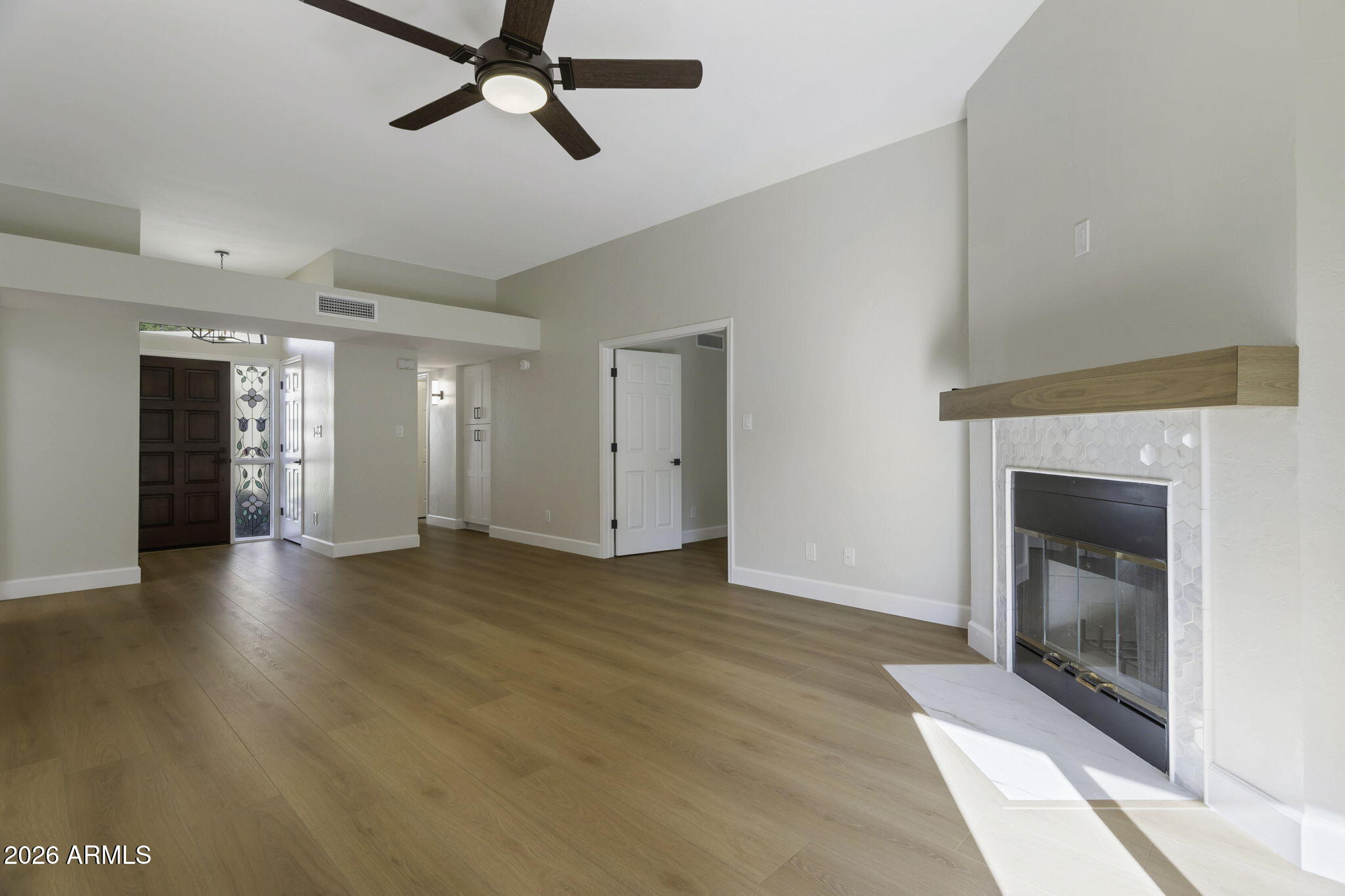 4109 E ALTADENA Avenue