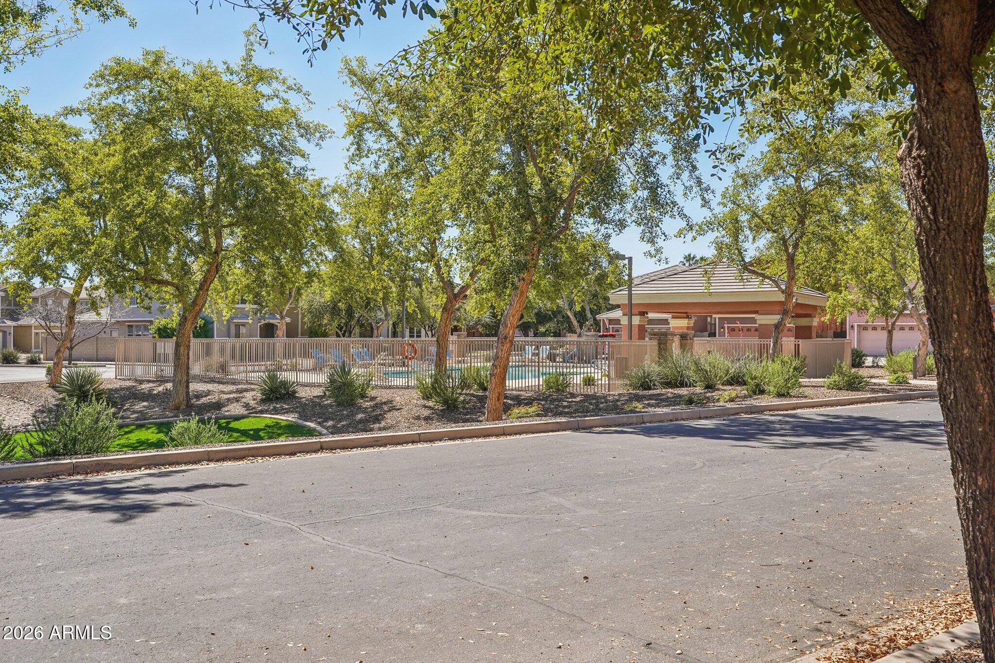 4366 E ROSEMONTE Drive