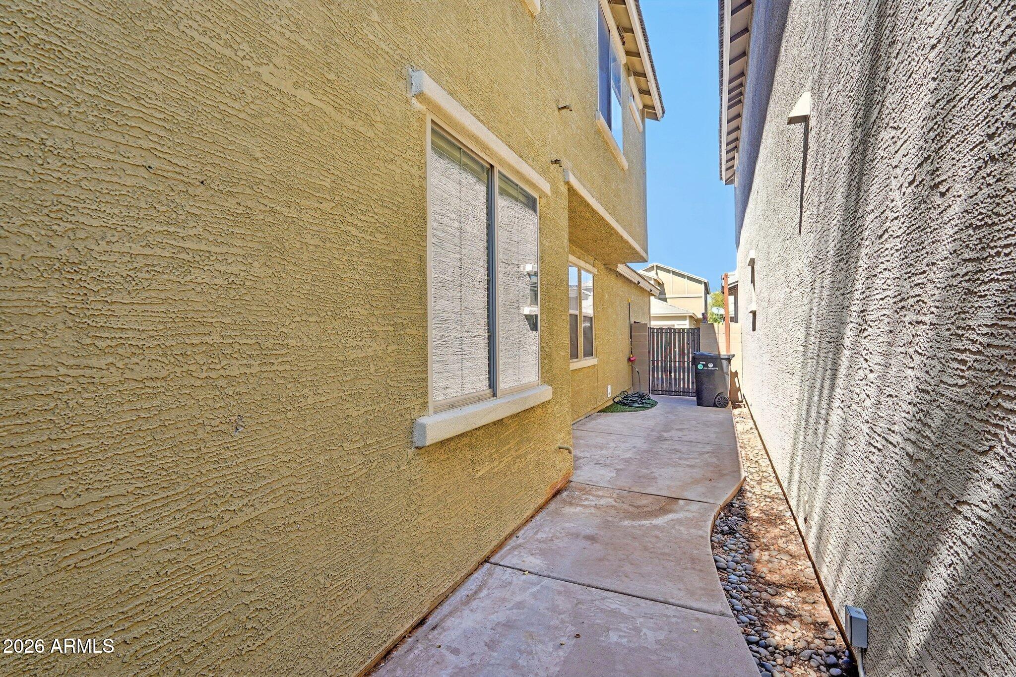 4366 E ROSEMONTE Drive