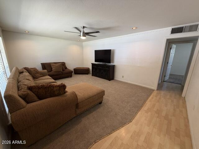 423 W 14TH Street