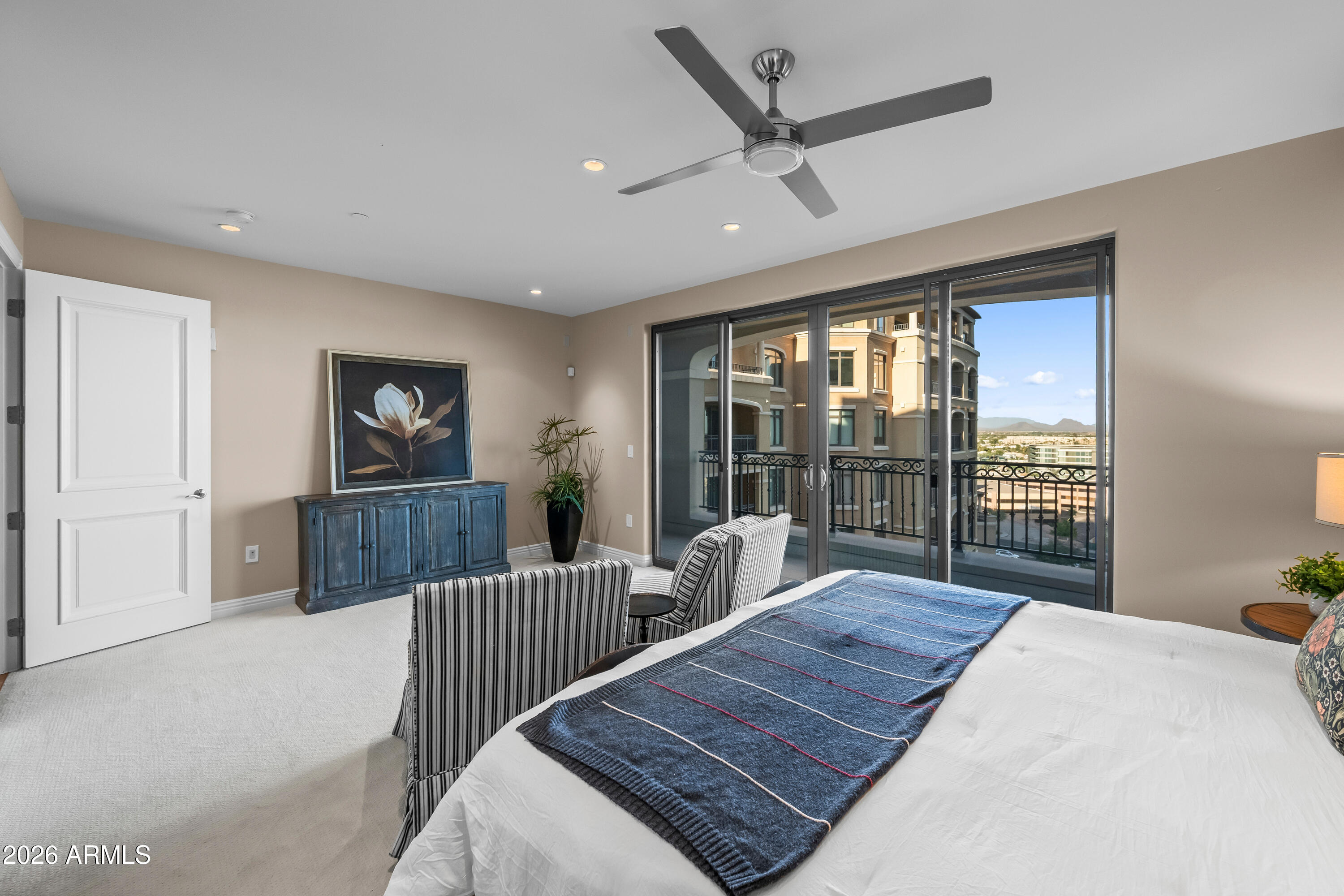 7175 E CAMELBACK Road 1007