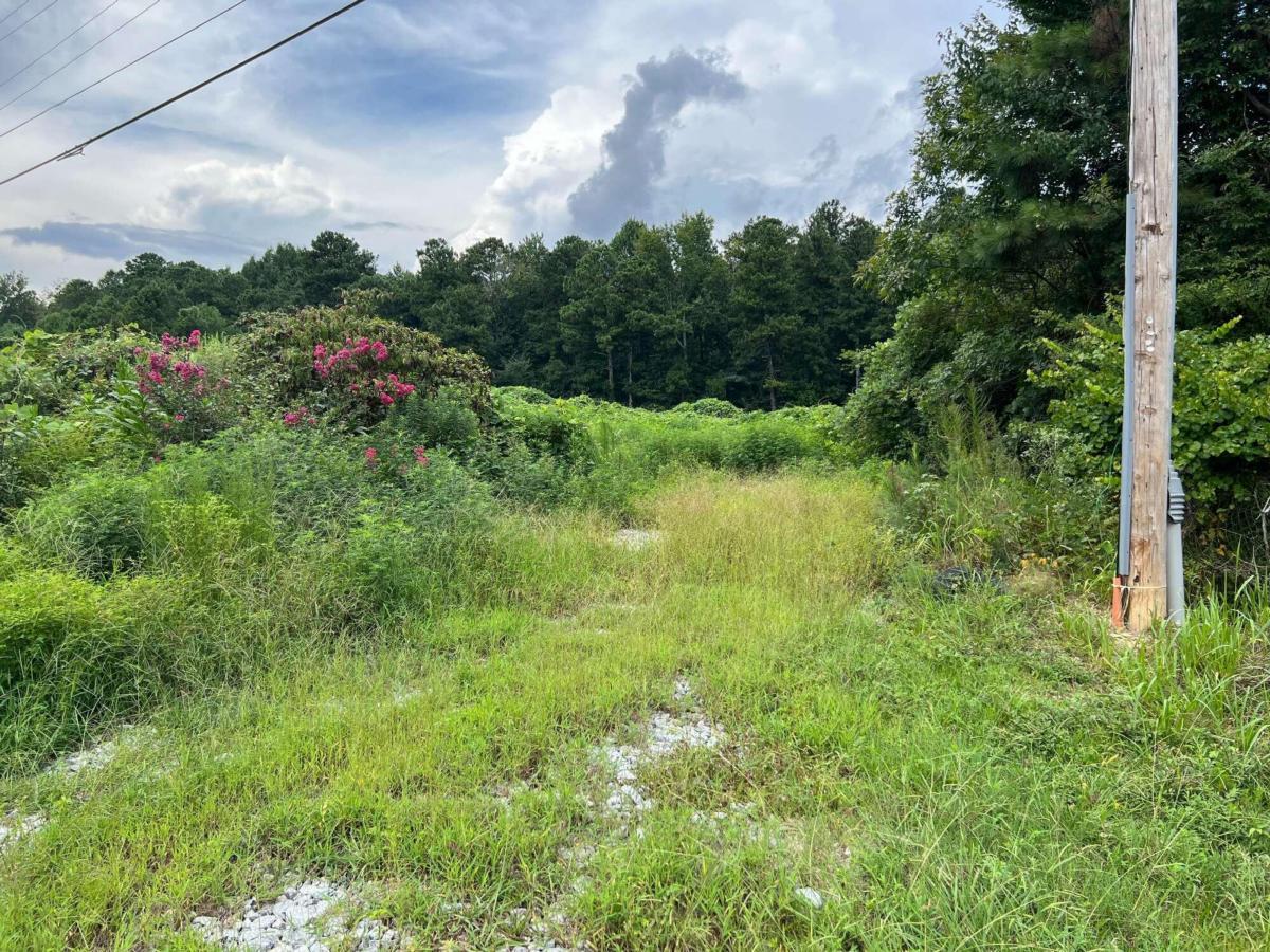 3512 Bankhead Highway