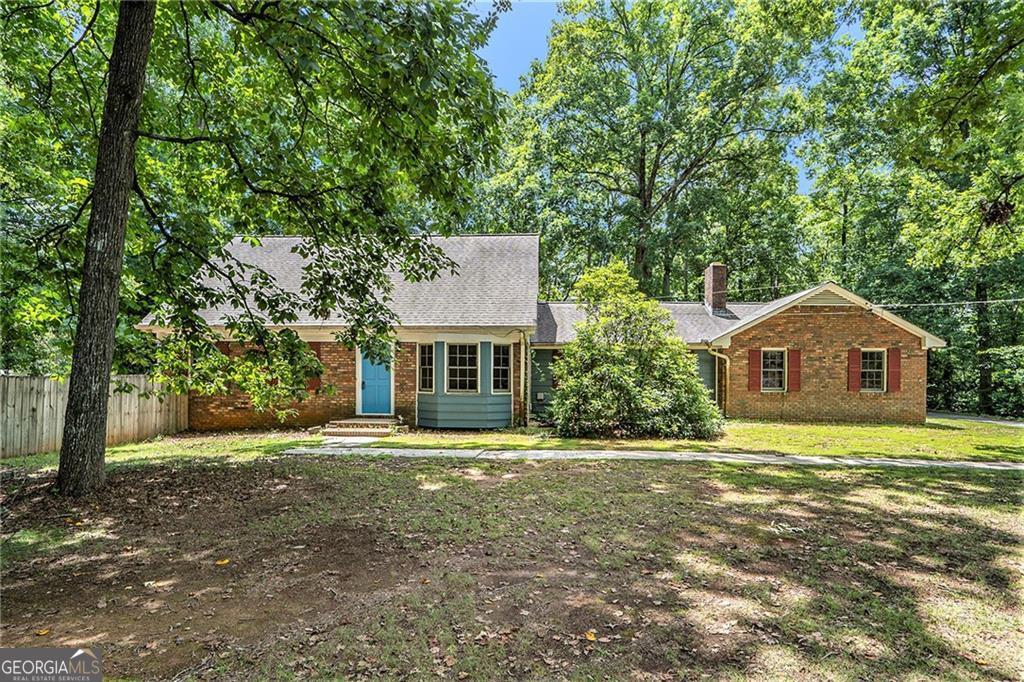 2921 Carriage Court W