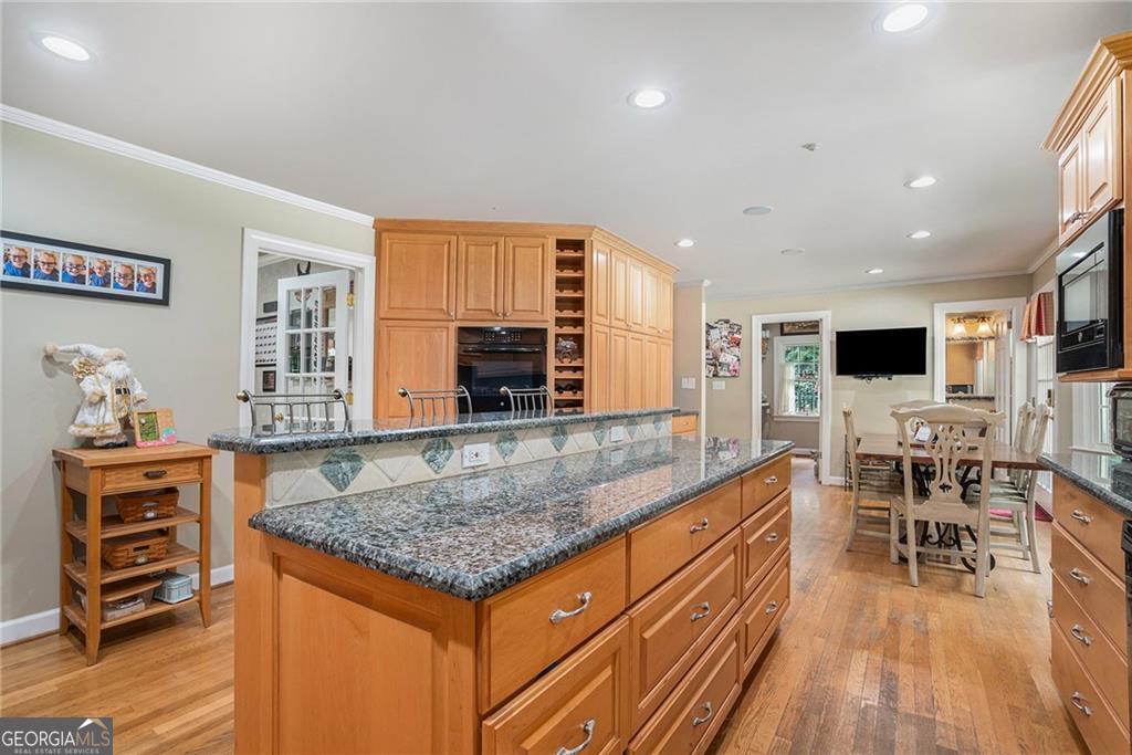 6140 Riverwood Drive