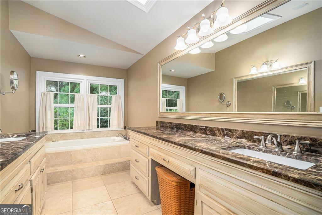 6140 Riverwood Drive