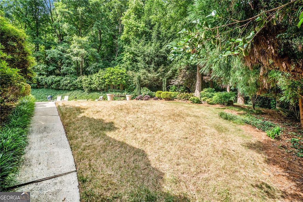 6140 Riverwood Drive