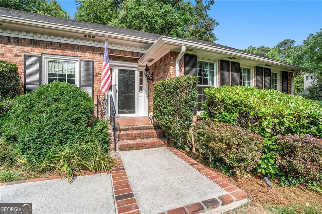 6140 Riverwood Drive