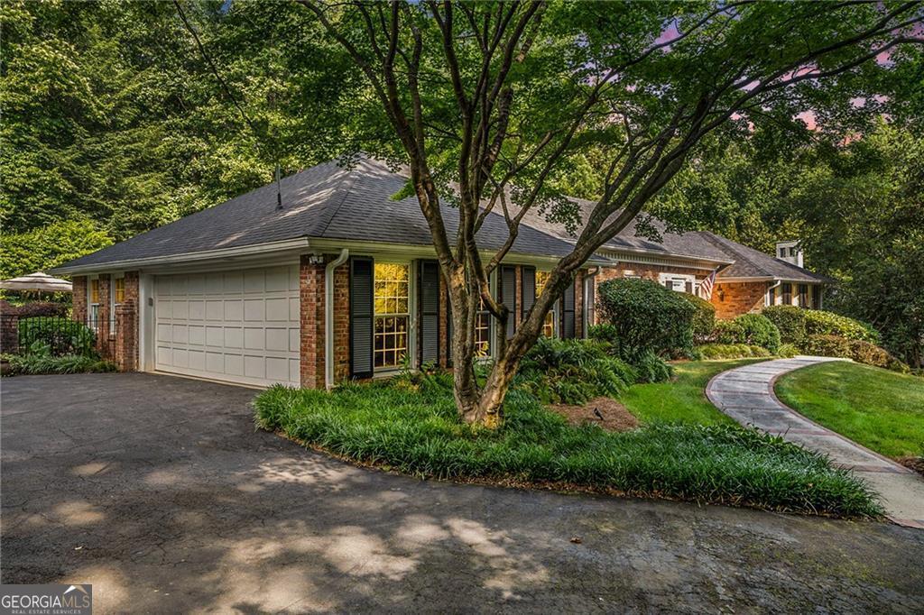 6140 Riverwood Drive