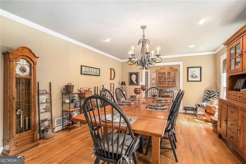 6140 Riverwood Drive