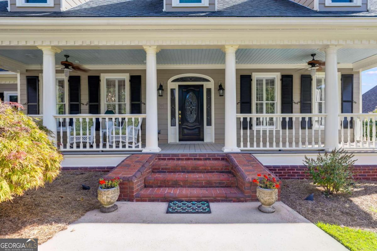 8561 Lake Forrest Drive