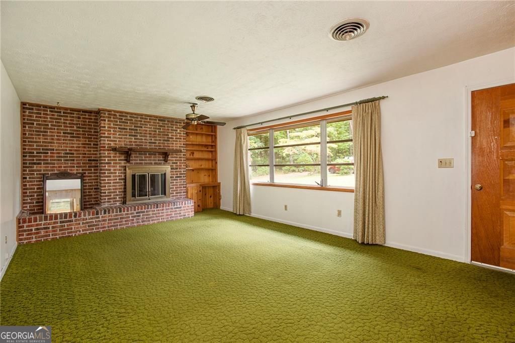 1007 E Callaway Road SW