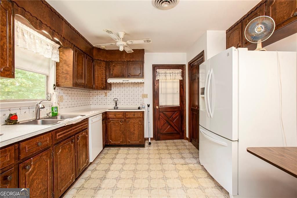 1007 E Callaway Road SW