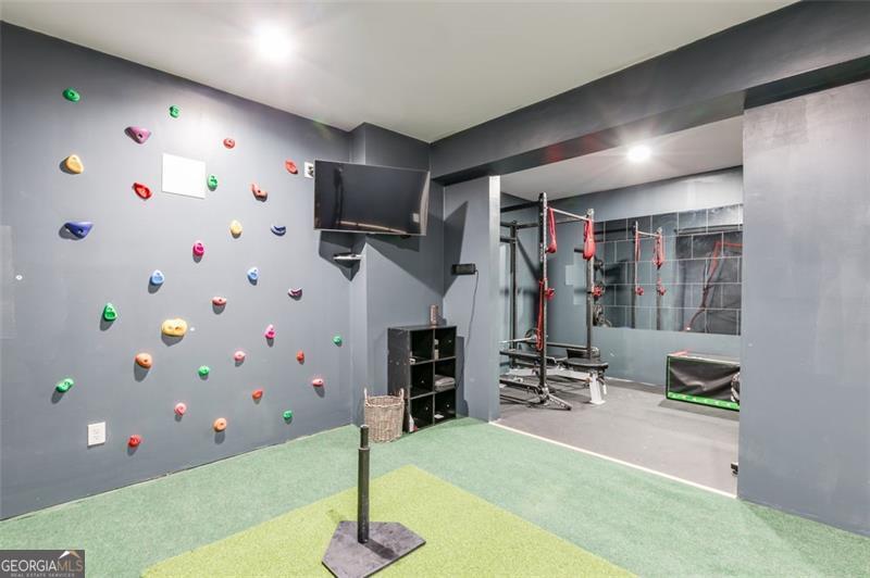 428 PROVIDENCE WALK Street