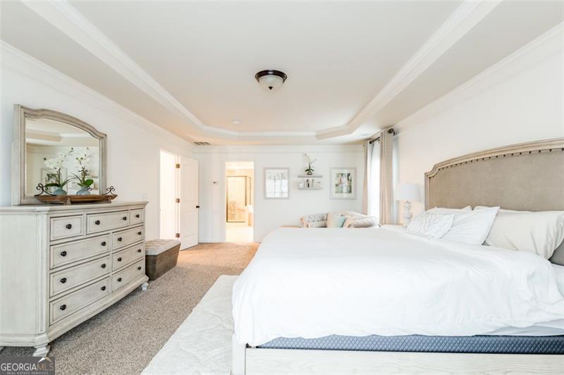 428 PROVIDENCE WALK Street