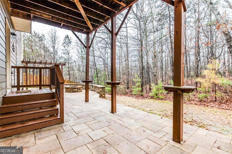 428 PROVIDENCE WALK Street