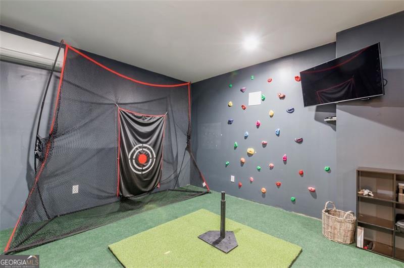 428 PROVIDENCE WALK Street