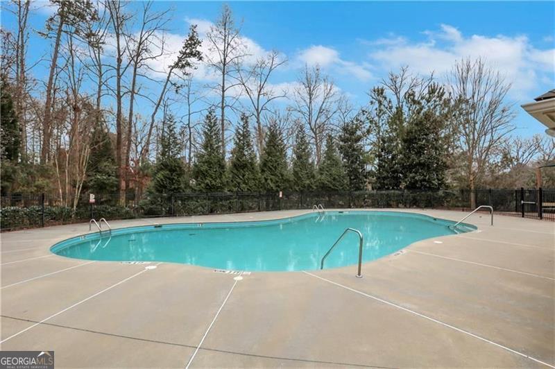 428 PROVIDENCE WALK Street