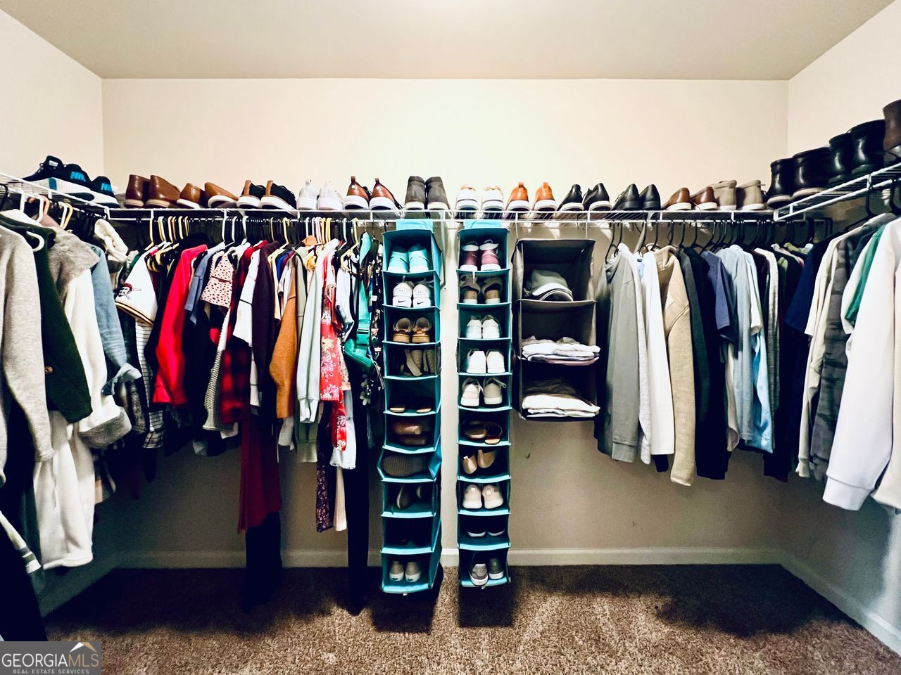 428 PROVIDENCE WALK Street