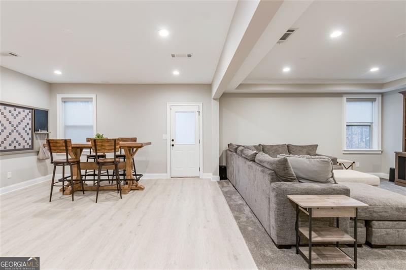 428 PROVIDENCE WALK Street