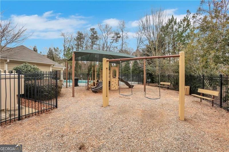 428 PROVIDENCE WALK Street