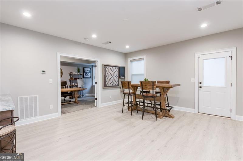 428 PROVIDENCE WALK Street