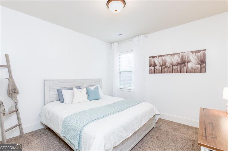 428 PROVIDENCE WALK Street