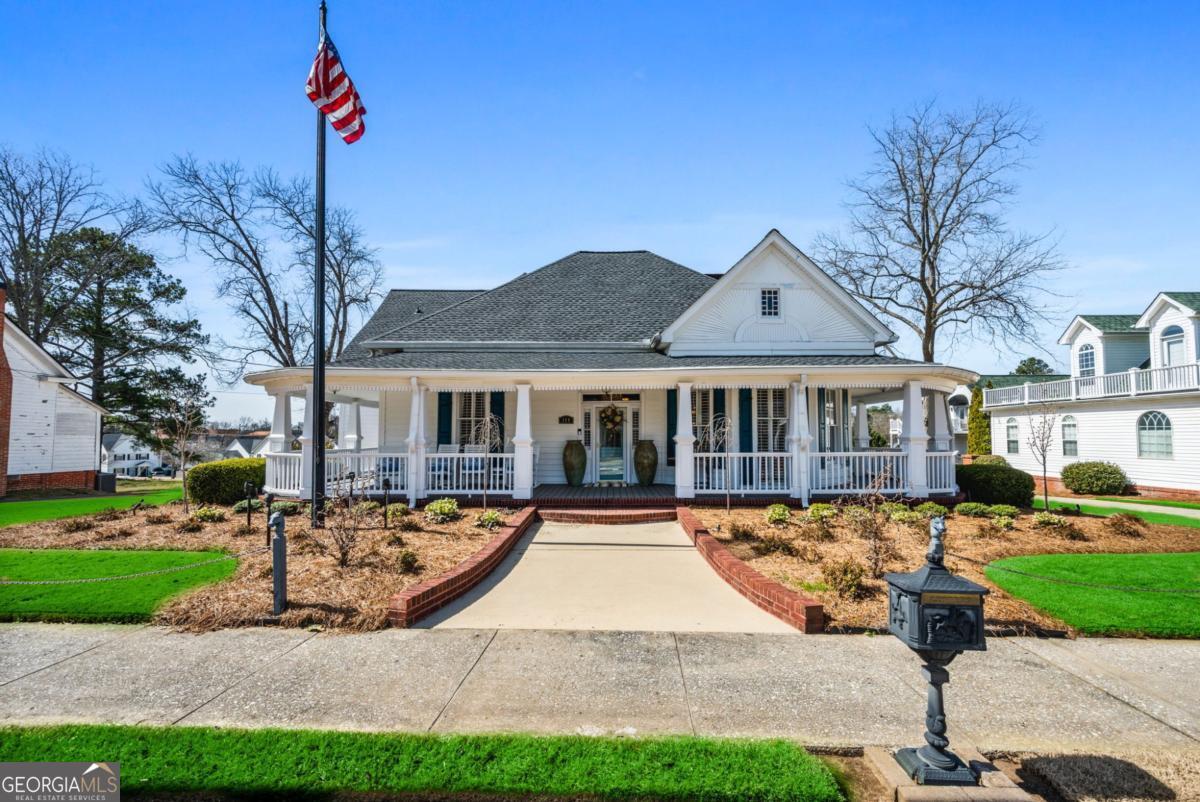 174 Confederate Avenue