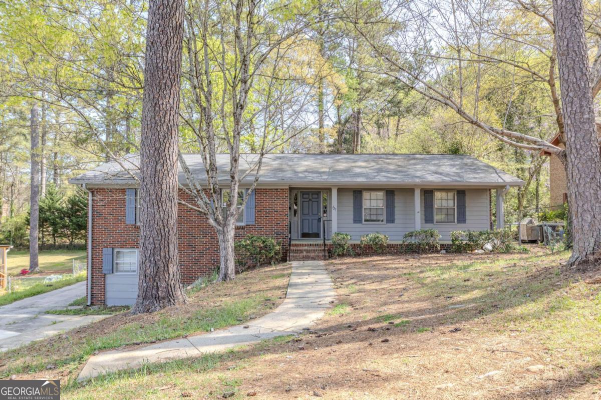 127 Jim Lee Drive NE