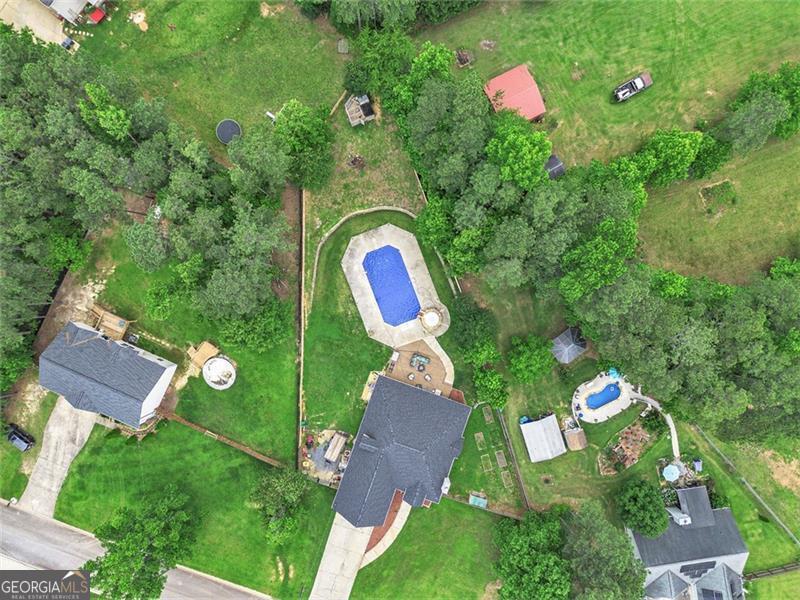 232 CHRISTIAN Circle