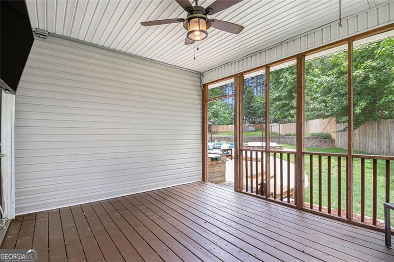 232 CHRISTIAN Circle