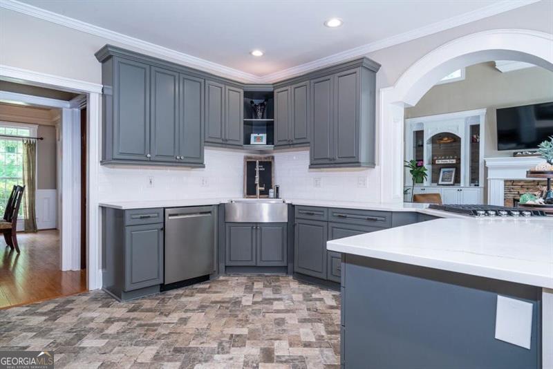 817 Registry Terrace