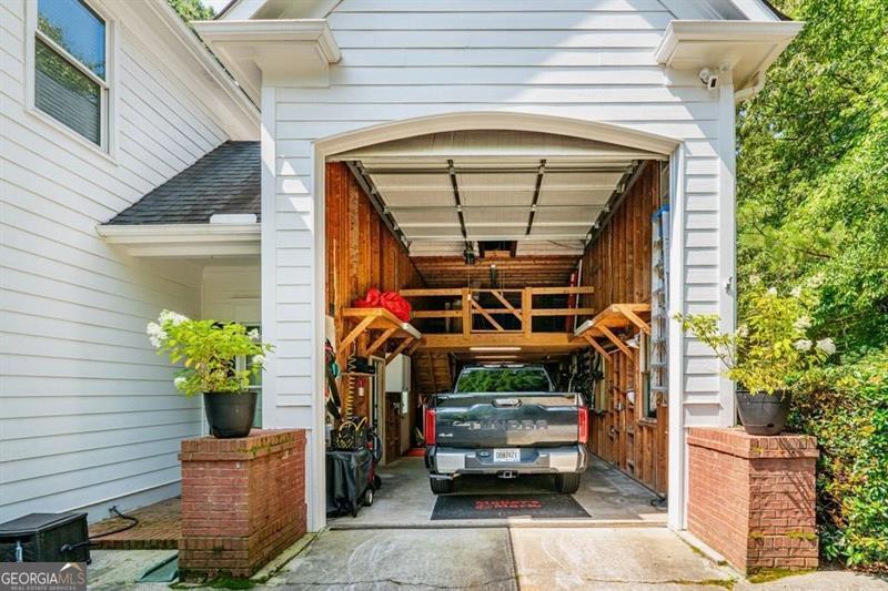 817 Registry Terrace