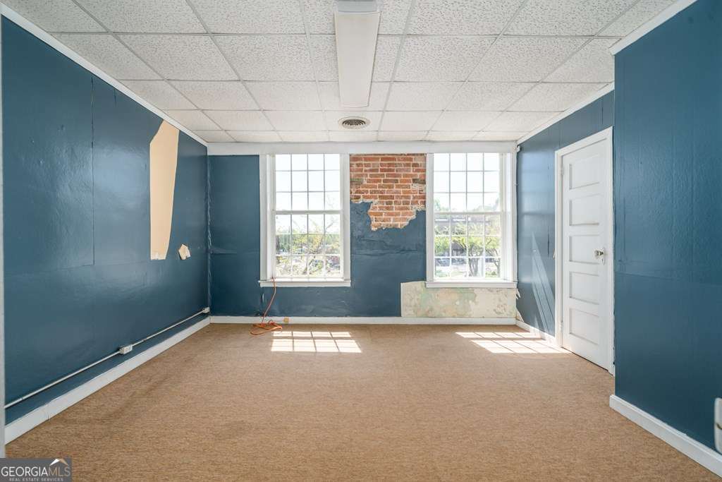4 Northside Square