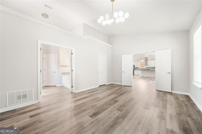 3590 NW BOB HANNAH Drive NW